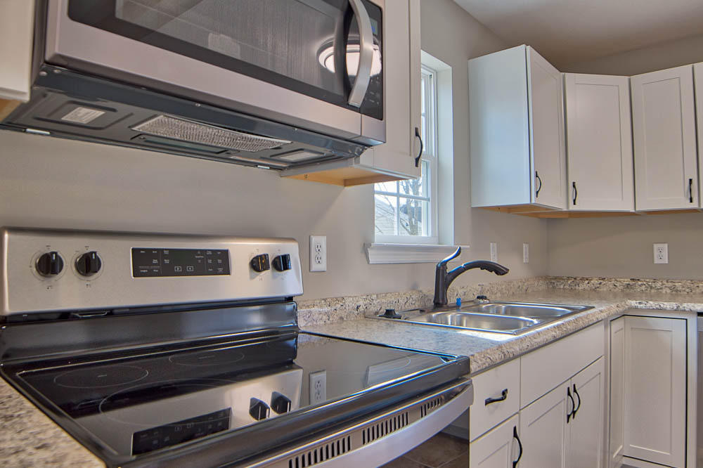 500 Forrest Road Fort Oglethorpe, GA 30742 - Photo 8 of 31 kitchen 4