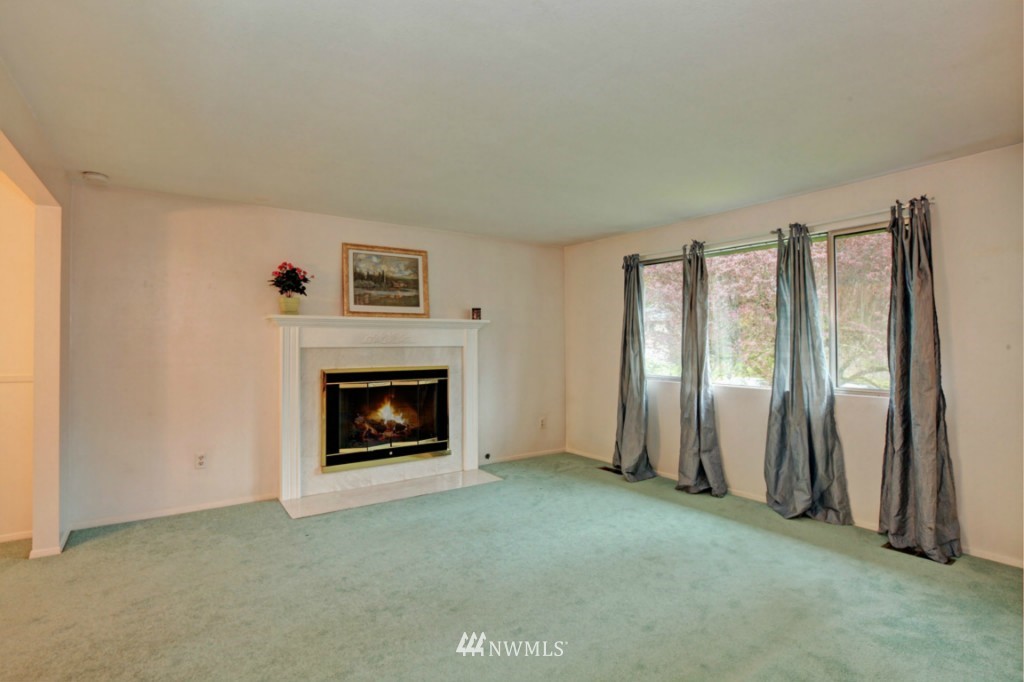 22529 1st Drive Southeast Bothell, WA 98021 - Photo 3 of 14