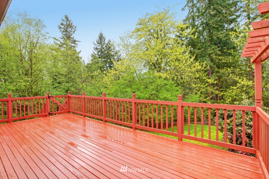 22529 1st Drive Southeast Bothell, WA 98021 - Photo 8 of 14