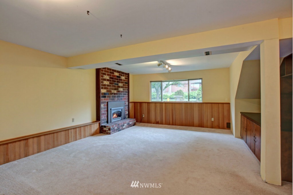 22529 1st Drive Southeast Bothell, WA 98021 - Photo 10 of 14