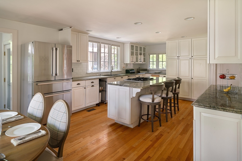 14 Homestead Street Newton, MA 02468 - Photo 5 of 20