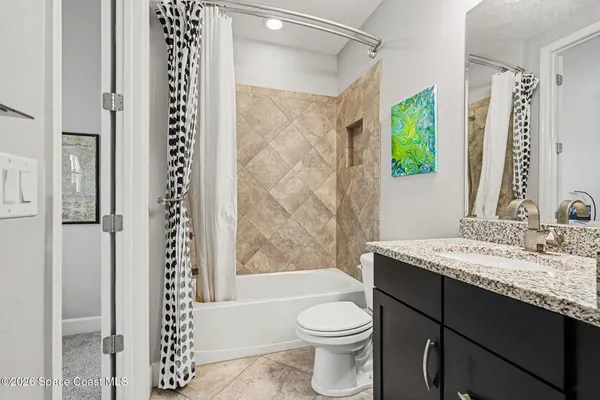 $1,070,000 | 7661 Paragrass Avenue, Melbourne, FL 32940