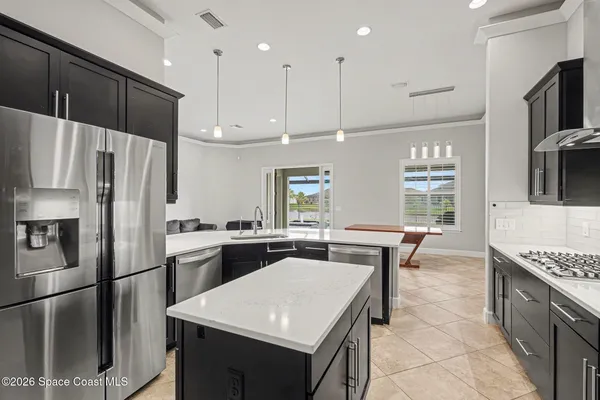 $1,070,000 | 7661 Paragrass Avenue, Melbourne, FL 32940