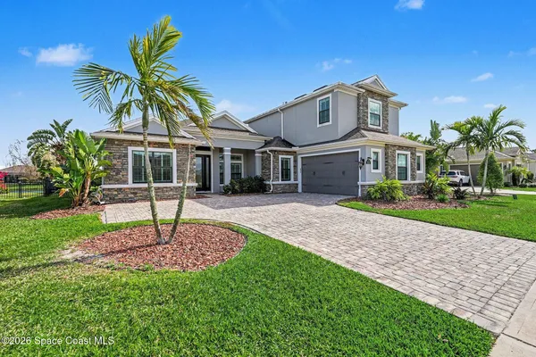 $1,070,000 | 7661 Paragrass Avenue, Melbourne, FL 32940