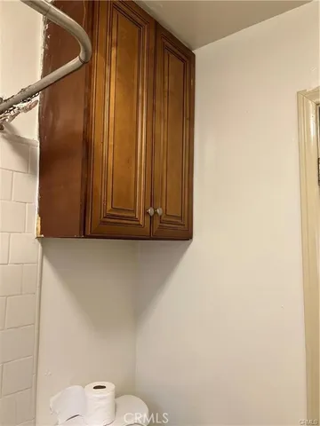 a bathroom with a toilet