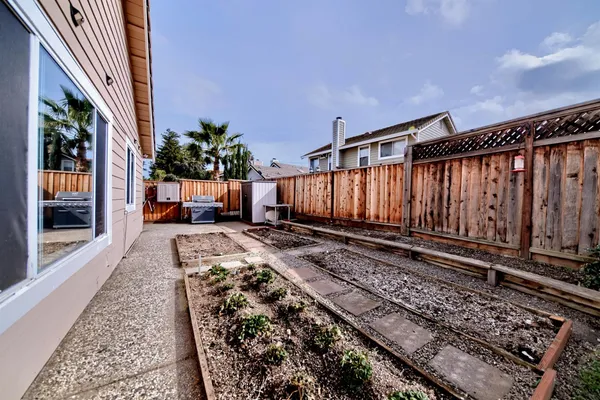 $639,950 | 110 Loma Prieta Circle, Tracy, CA 95376