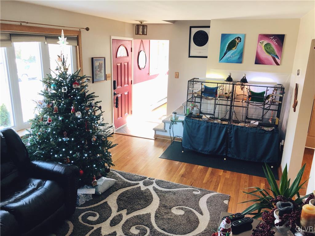 2015 Kensington Road Bethlehem, PA 18018 - Photo 8 of 23 Gallery Image 8