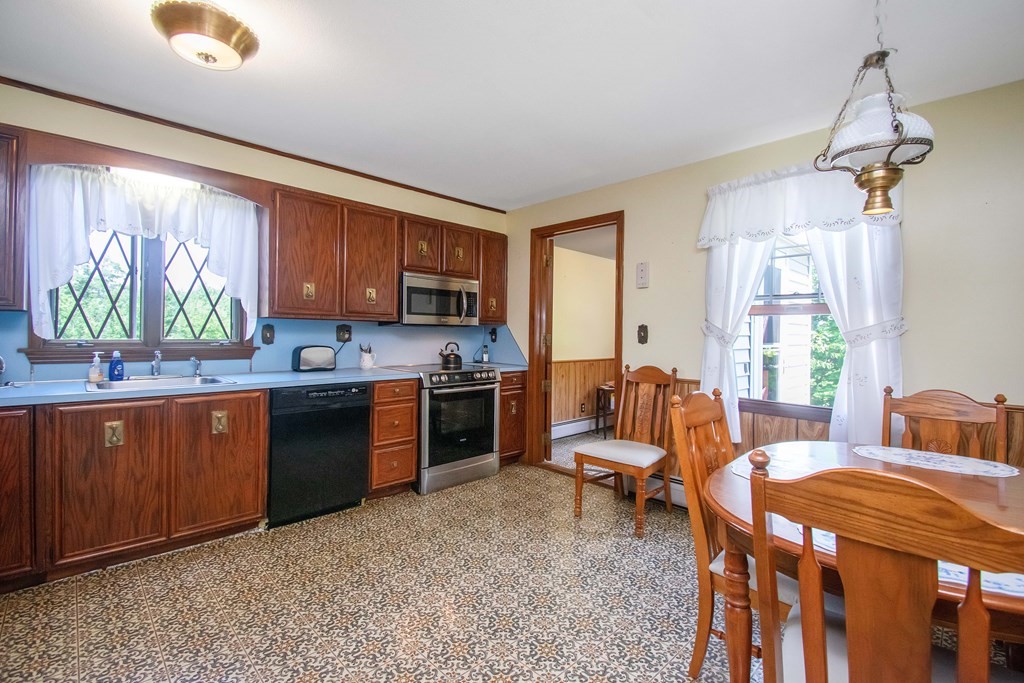 63 Cote Road Monson, MA 01057 - Photo 8 of 32