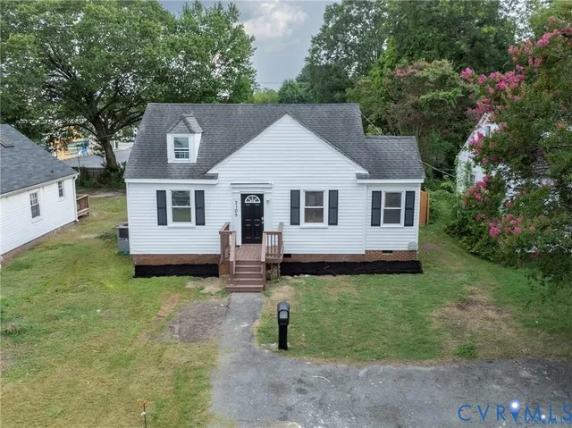 $329,000 | 2105 Clarke Street, Henrico, VA 23228