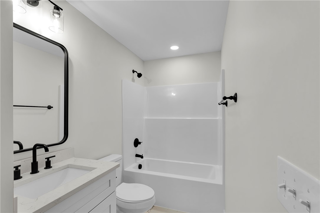 1037 West Broad Street Iva, SC 29655 - Photo 17 of 30