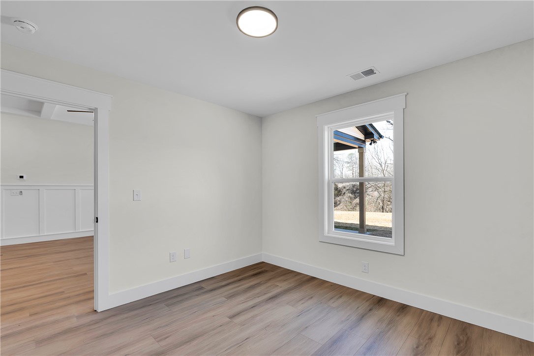 1037 West Broad Street Iva, SC 29655 - Photo 22 of 30