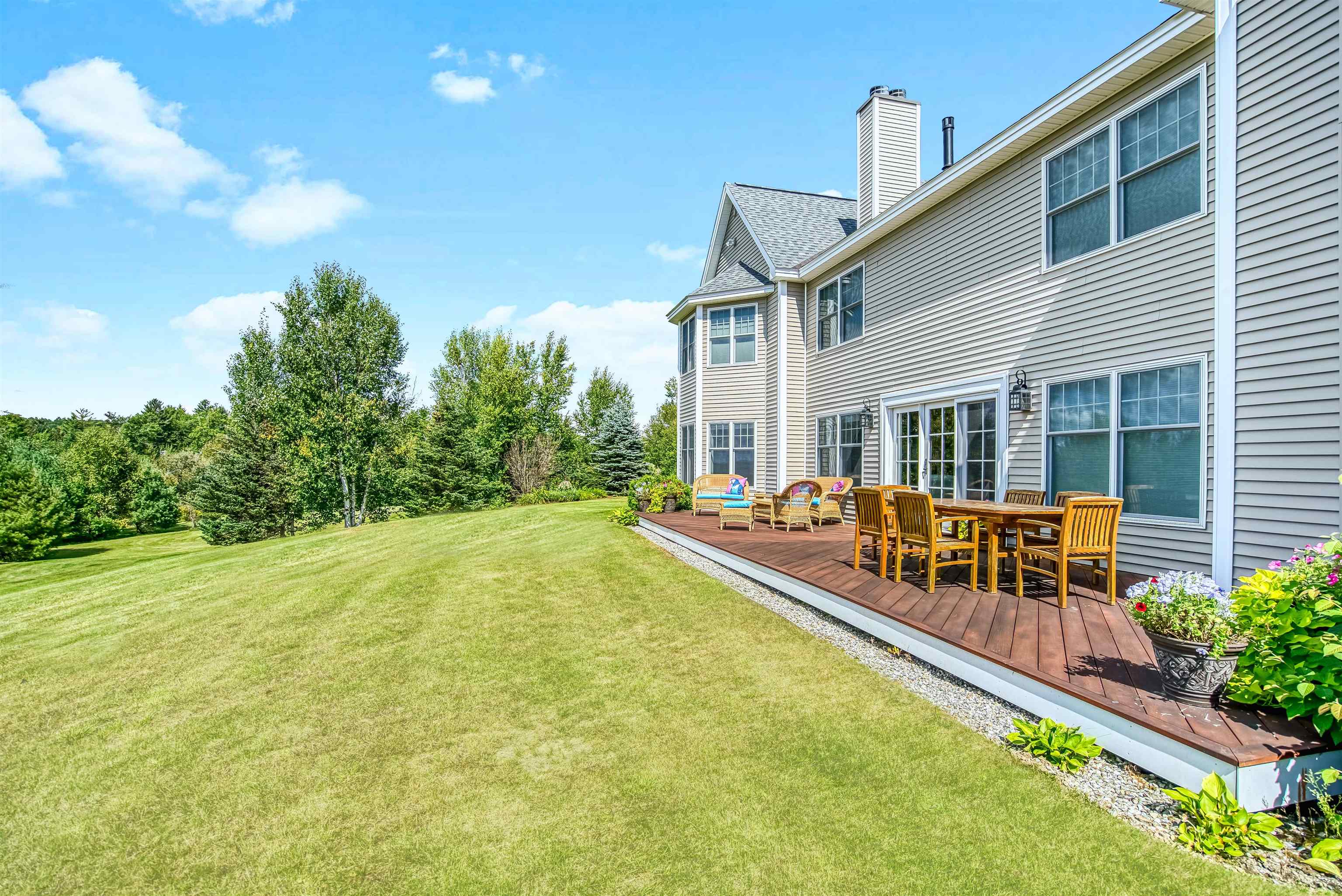 367 N Road Sunapee, NH 03782 - Photo 9 of 60