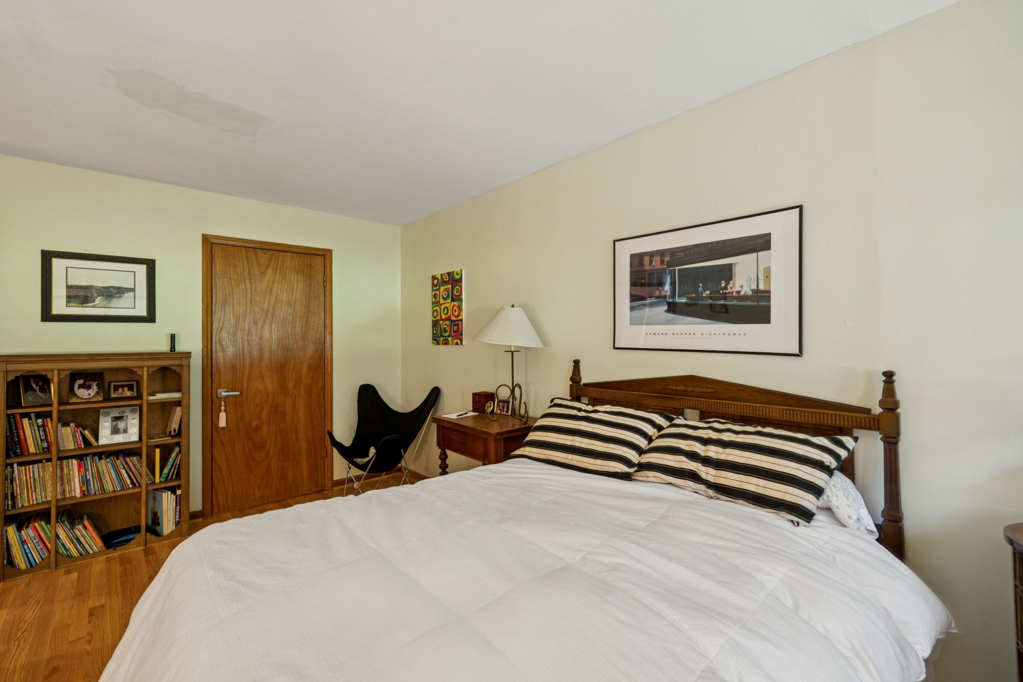 1030 Waller Road Brentwood, TN 37027 - Photo 43 of 90 a bedroom with a bed and painting on the wall