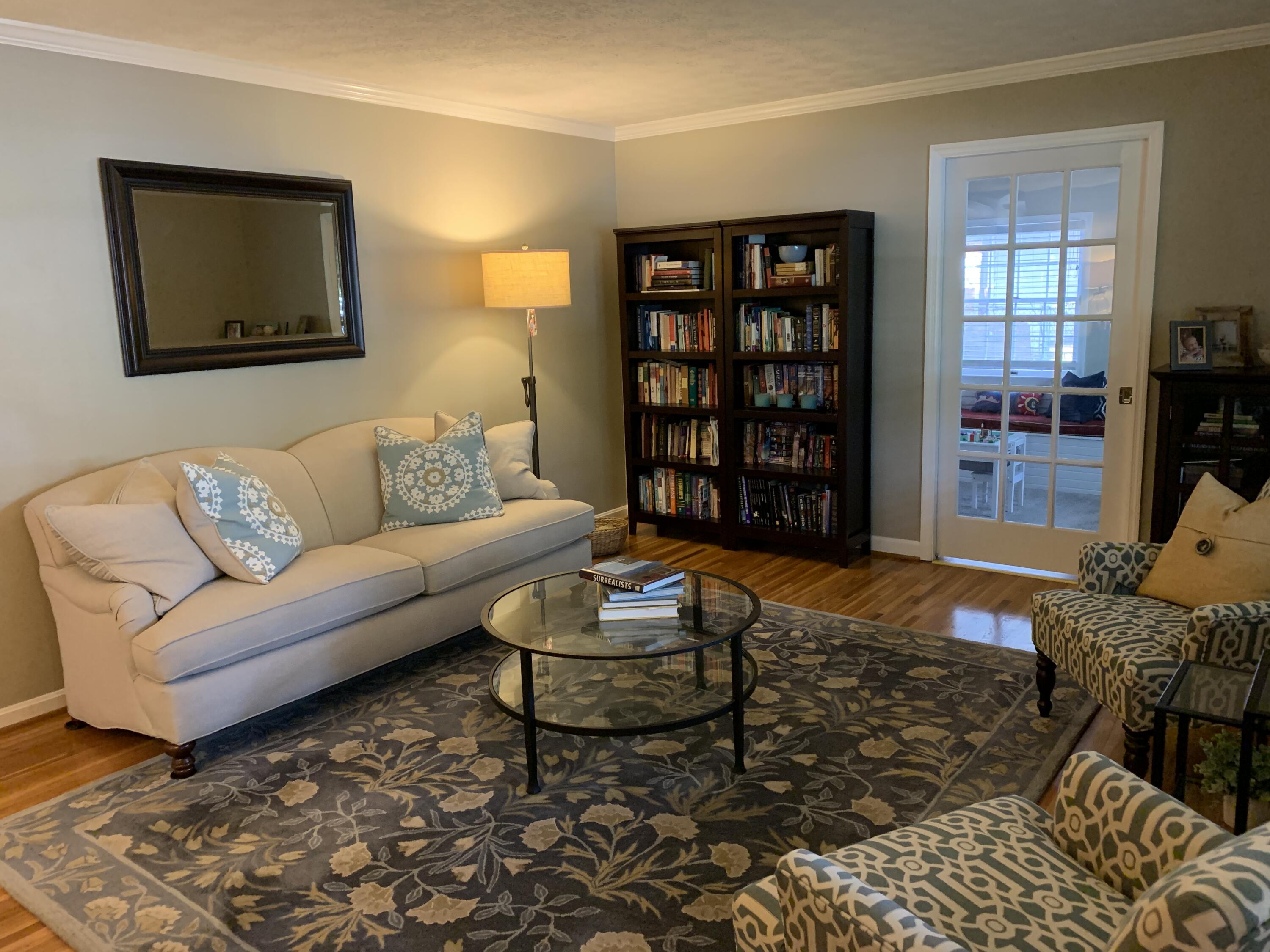 1481 Pine Meadow Road Lexington, KY 40504 - Photo 7 of 45 C05769E3-3201-4239-BE10-ACEDE657AA50