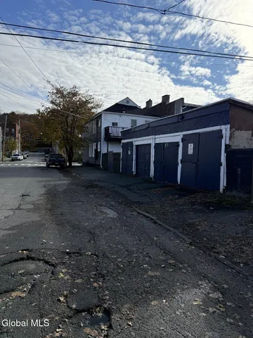 $239,900 | 491 2nd Street, Troy, NY 12180