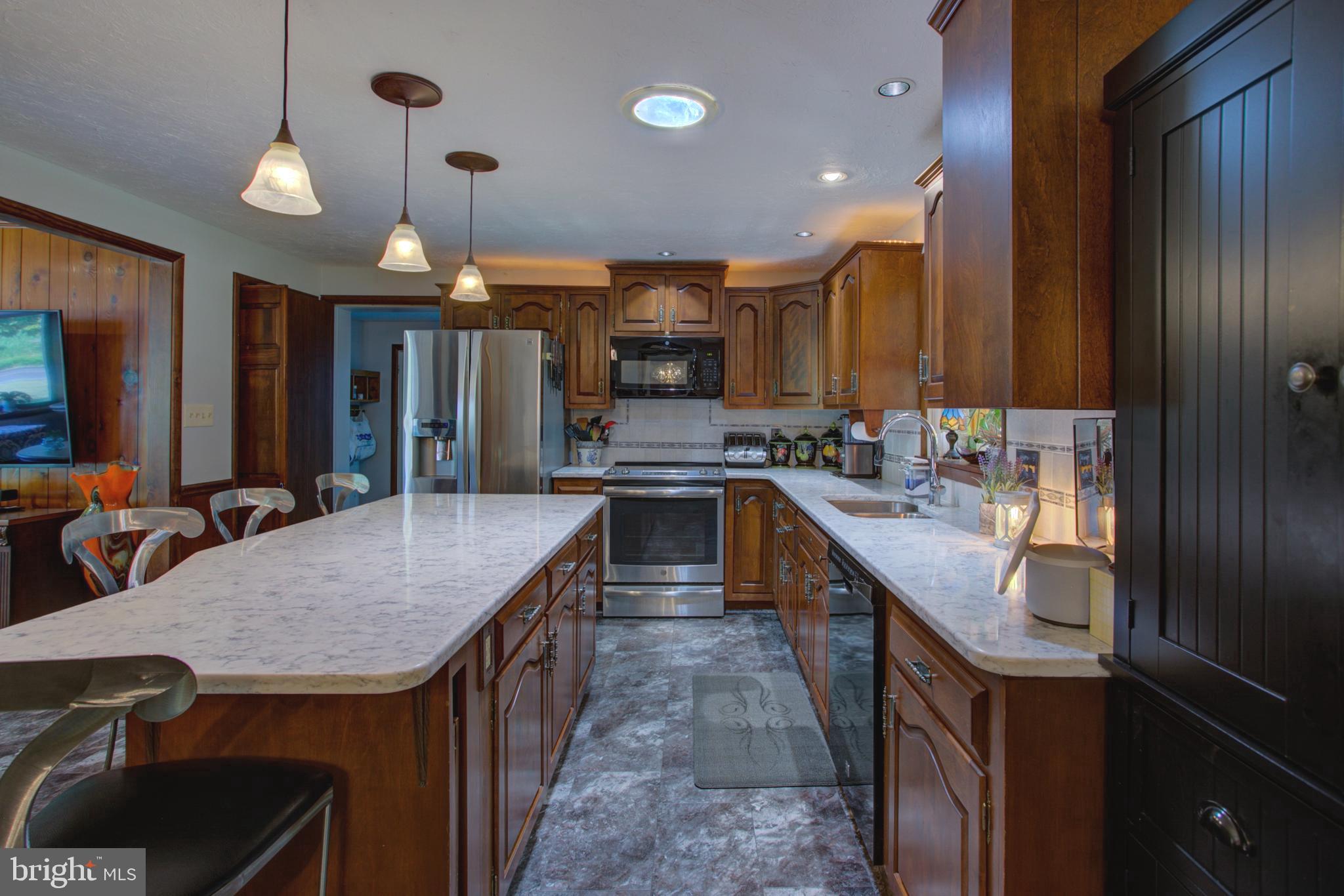 314 Millway Road Lititz, PA 17543 - Photo 7 of 44