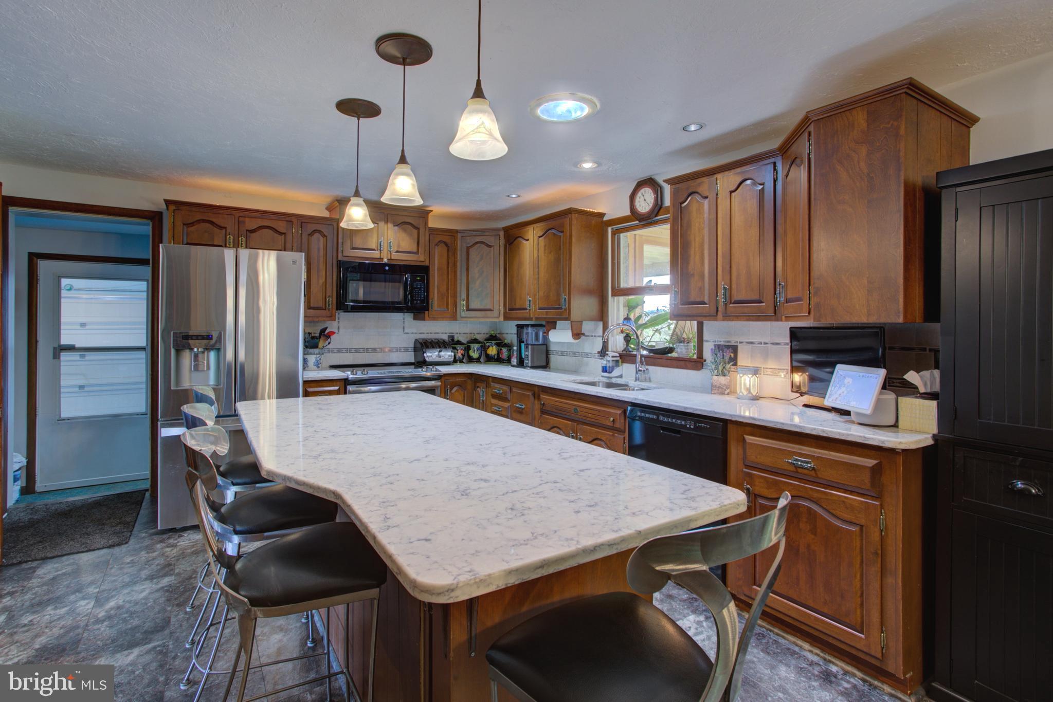 314 Millway Road Lititz, PA 17543 - Photo 8 of 44