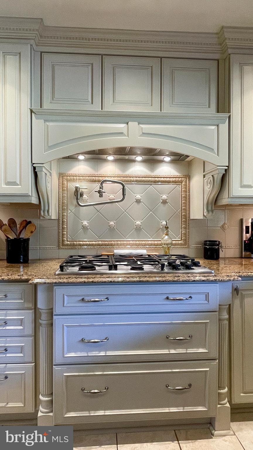 1605 Amity Road Rydal, PA 19046 - Photo 16 of 35 Kitchen