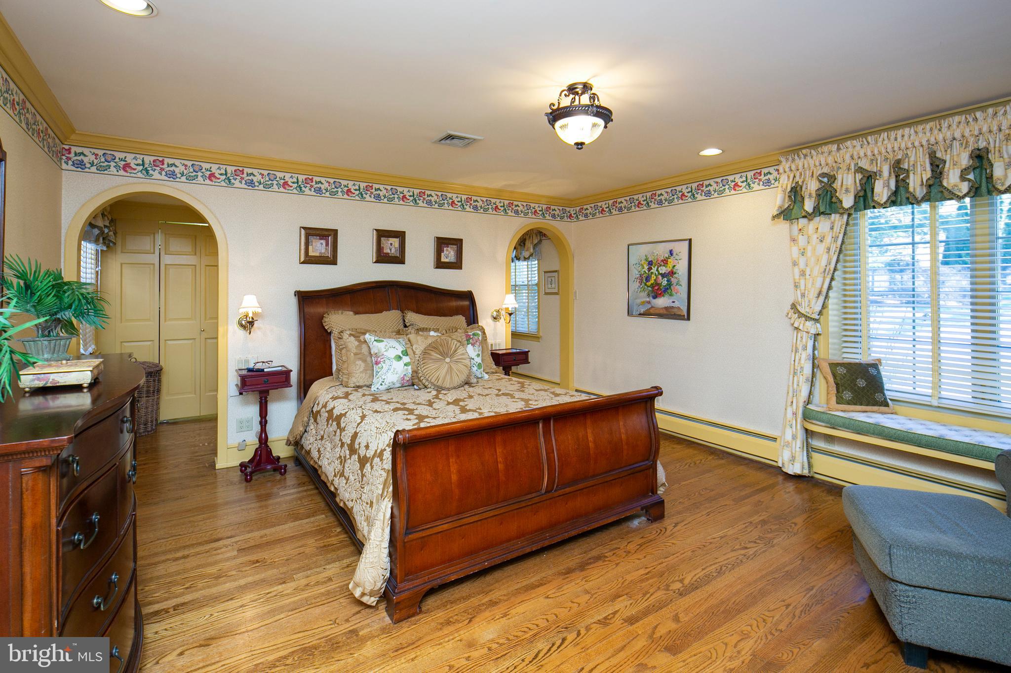 1605 Amity Road Rydal, PA 19046 - Photo 19 of 35 Primary Bedroom