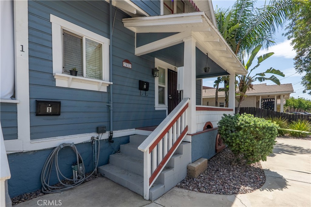 3452 Mulberry Street Riverside, CA 92501 - Photo 10 of 45 Unit 2 - 2 Bed/1 Bath - Entrance