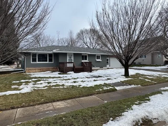 $239,000 | 201 South Dugan Street, Welcome, MN 56181