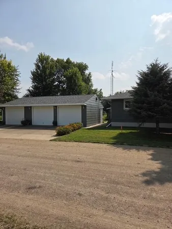 $239,000 | 201 South Dugan Street, Welcome, MN 56181