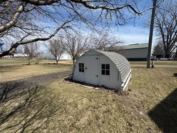 $239,000 | 201 South Dugan Street, Welcome, MN 56181