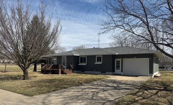 $239,000 | 201 South Dugan Street, Welcome, MN 56181