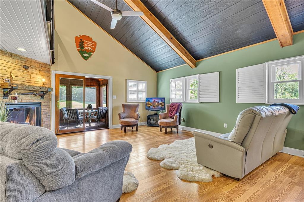2085 Frew Mill Road New Castle, PA 16101 - Photo 8 of 49