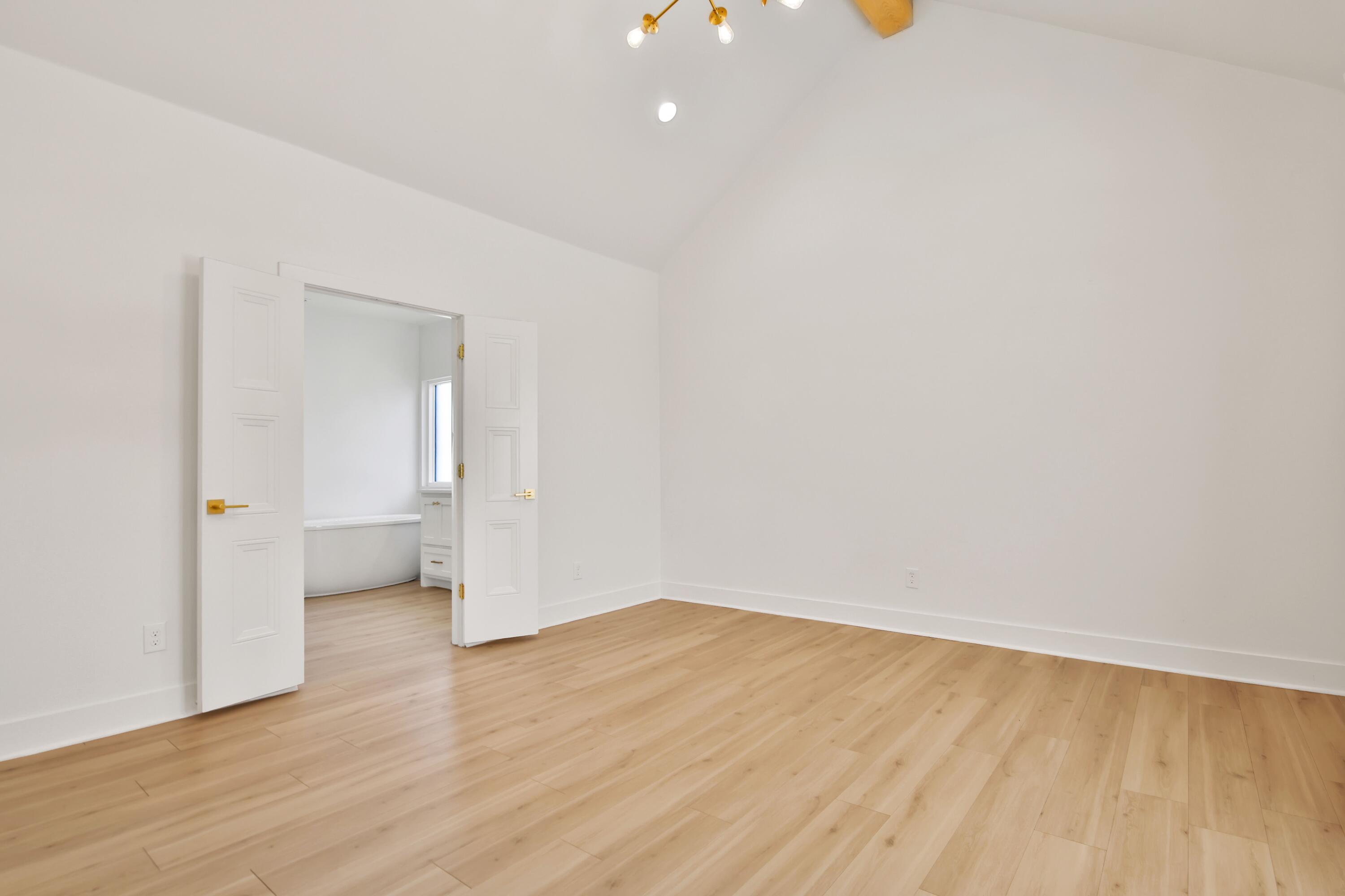 3713 142nd Street Lubbock, TX 79423 - Photo 16 of 34 3713masterbed4