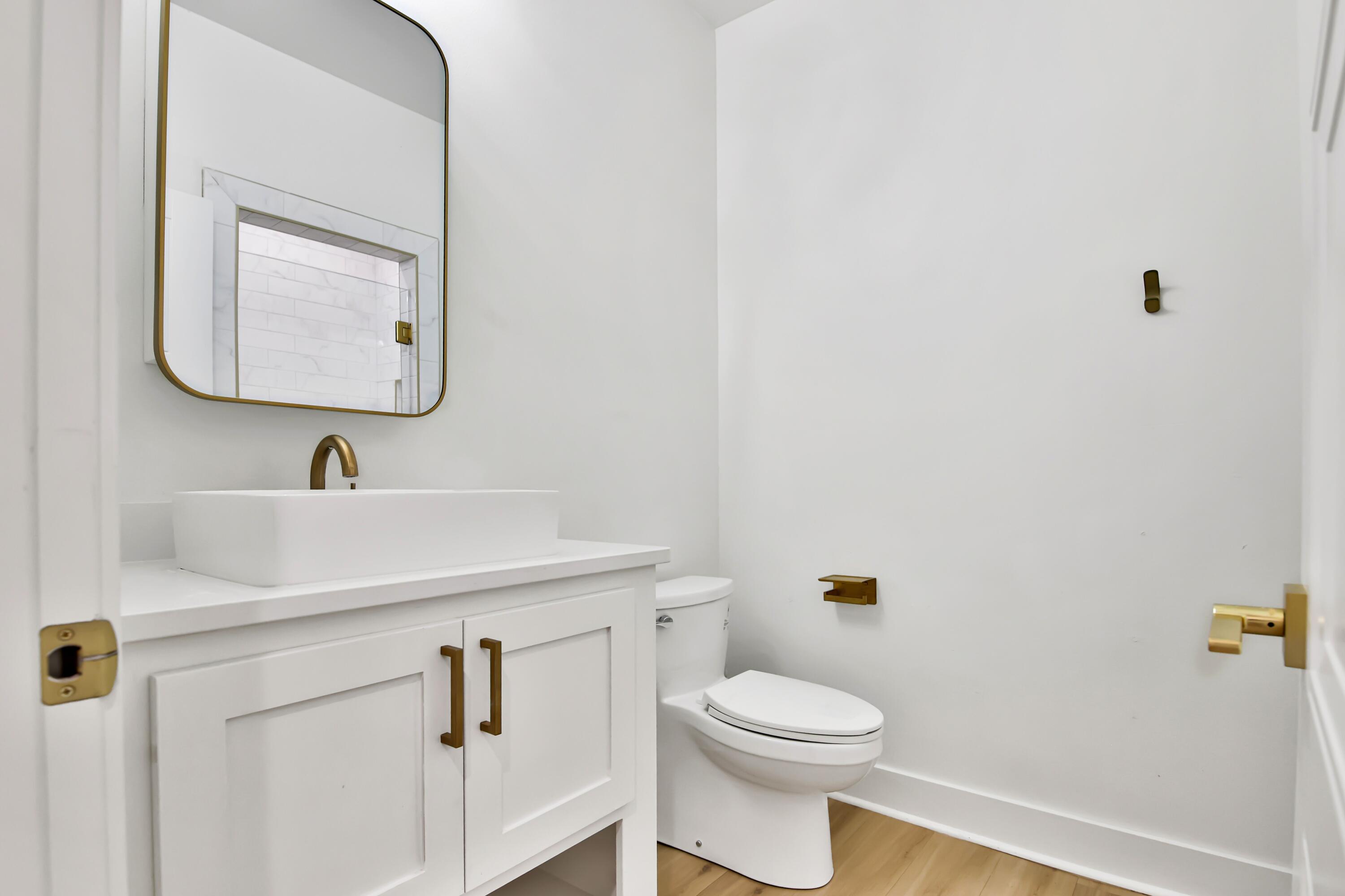 3713 142nd Street Lubbock, TX 79423 - Photo 28 of 34 3713bathroom2