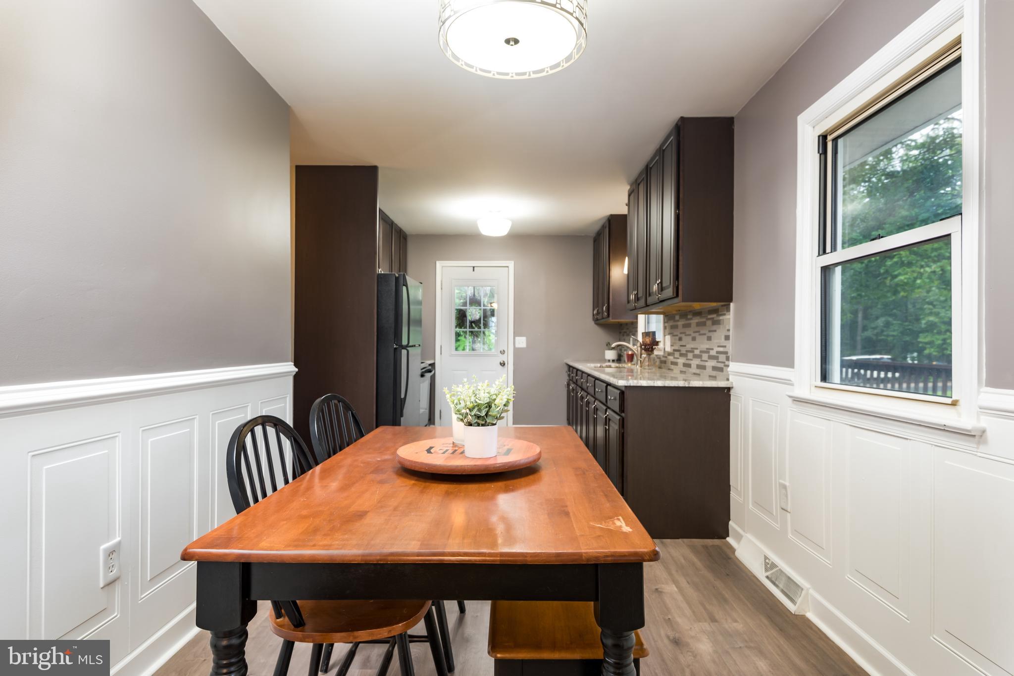 15111 Johnsons Road Culpeper, VA 22701 - Photo 8 of 32 Dining