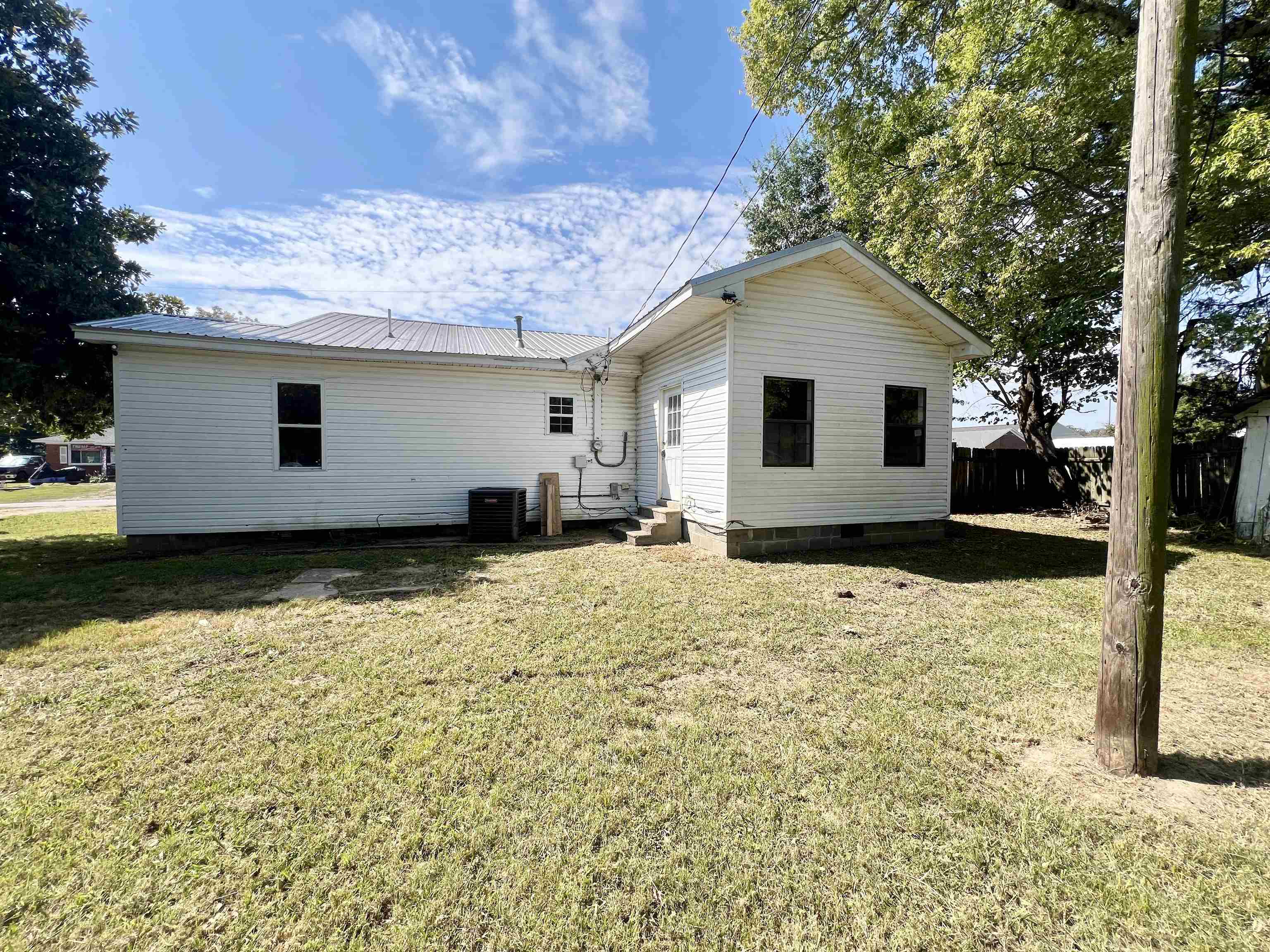 126 West Boone Street Adamsville, TN 38310 - Photo 20 of 23