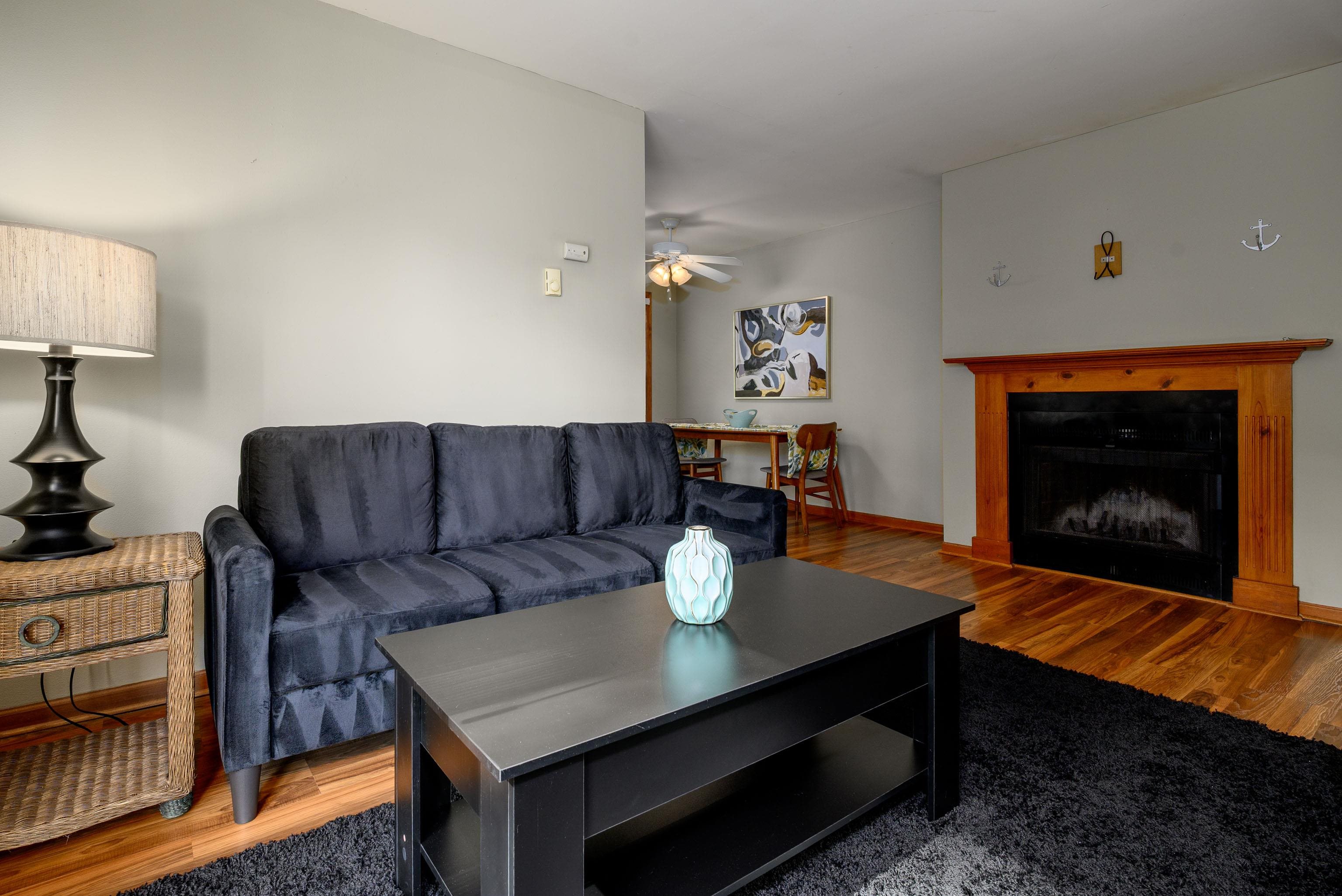 6758 Park Ridge Drive, Unit C Madison, WI 53719 - Photo 4 of 17