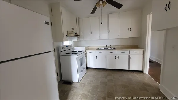 $1,150 | 1209 East 14th Street, Lumberton, NC 28358