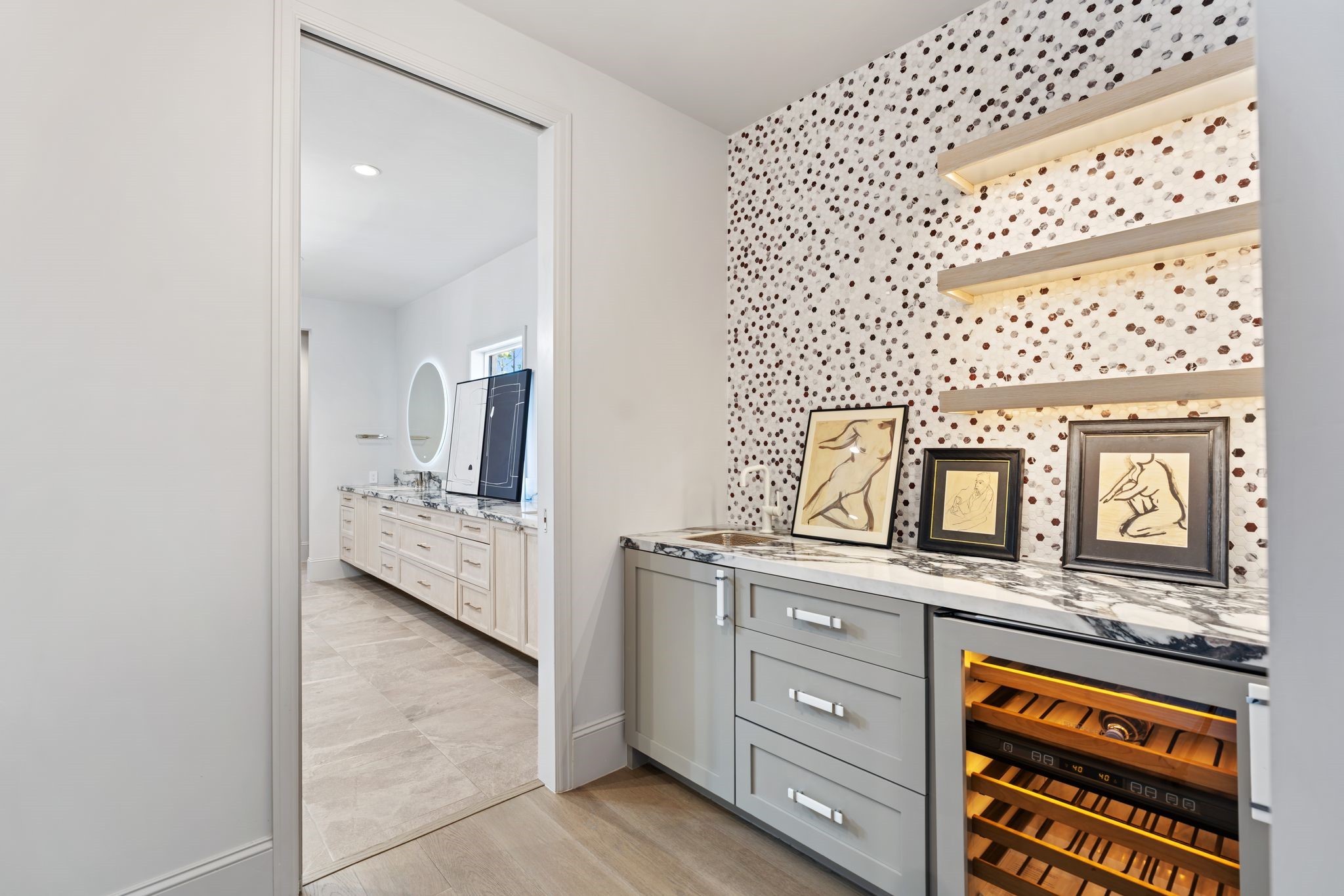 6012 Riverview Way Houston, TX 77057 - Photo 24 of 50 a bathroom with a double vanity sink mirror and