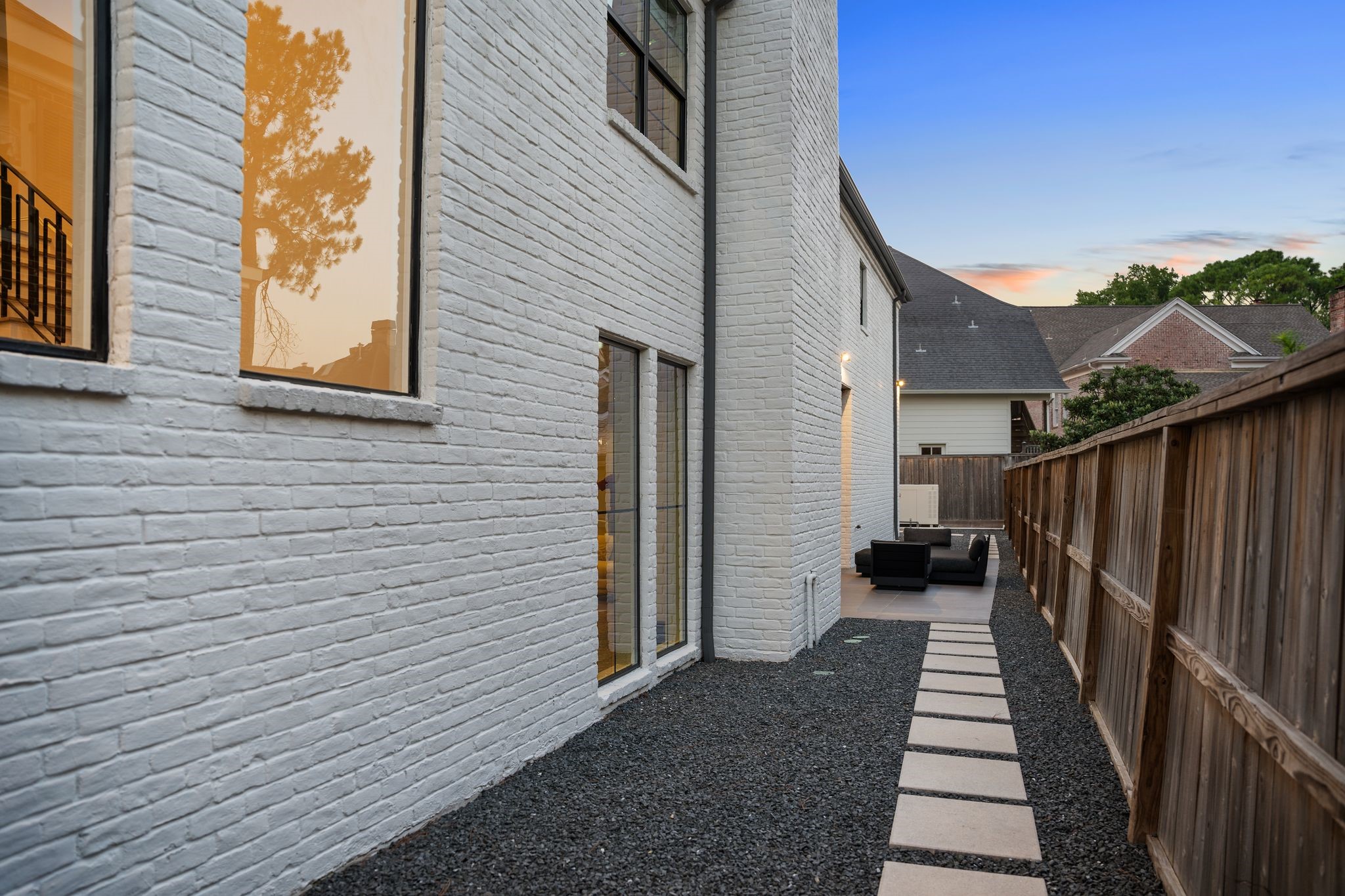 6012 Riverview Way Houston, TX 77057 - Photo 45 of 50 a view of a brick house with wooden floor