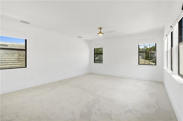 $1,690,000 | 9560 Caymas Terrace, Naples, FL 34114