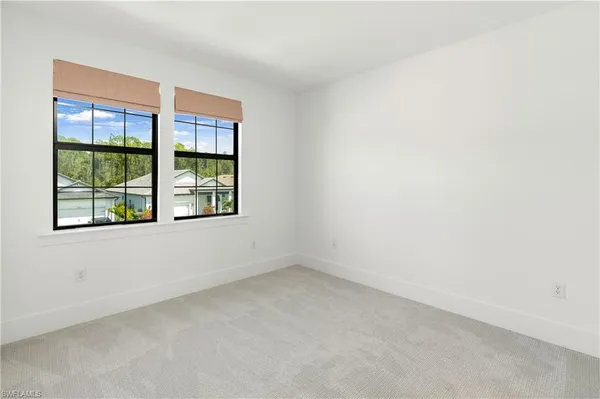 $1,690,000 | 9560 Caymas Terrace, Naples, FL 34114