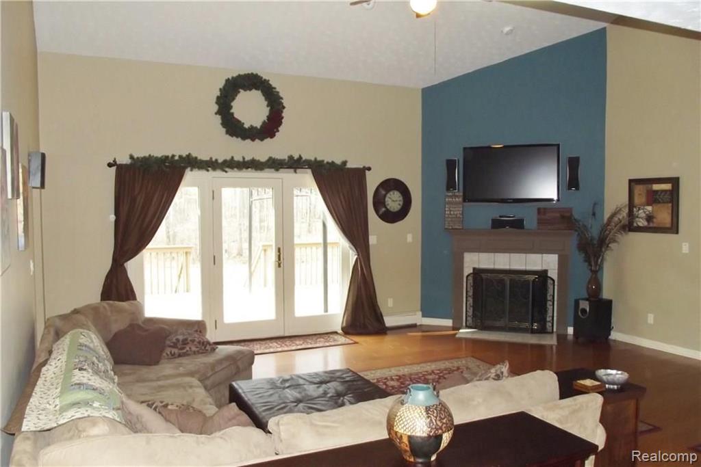 2977 Smith Road Fowlerville, MI 48836 - Photo 16 of 17