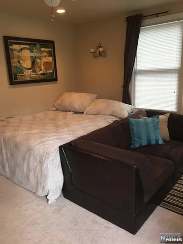 $1,450 | 192 High Street, Northvale, NJ 07647