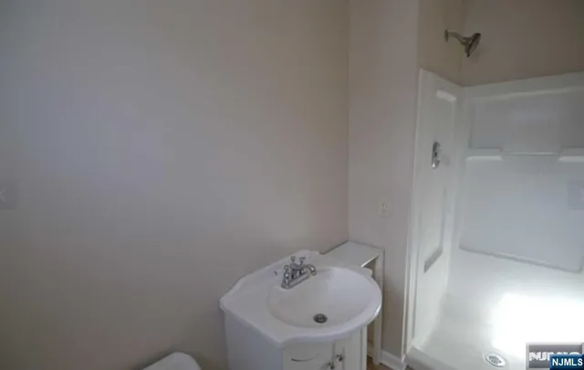 $1,450 | 192 High Street, Northvale, NJ 07647