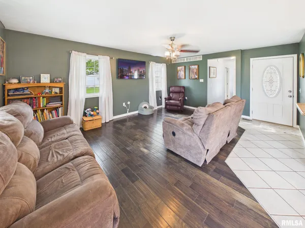 $159,900 | 312 West Franklin Street, Ashland, IL 62612