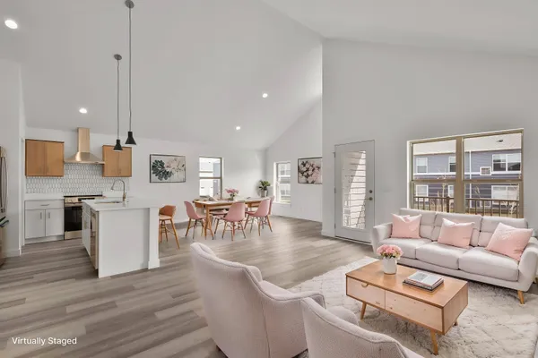 $399,900 | 118 Boneset, Poynette, WI 53955