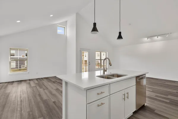 $399,900 | 118 Boneset, Poynette, WI 53955