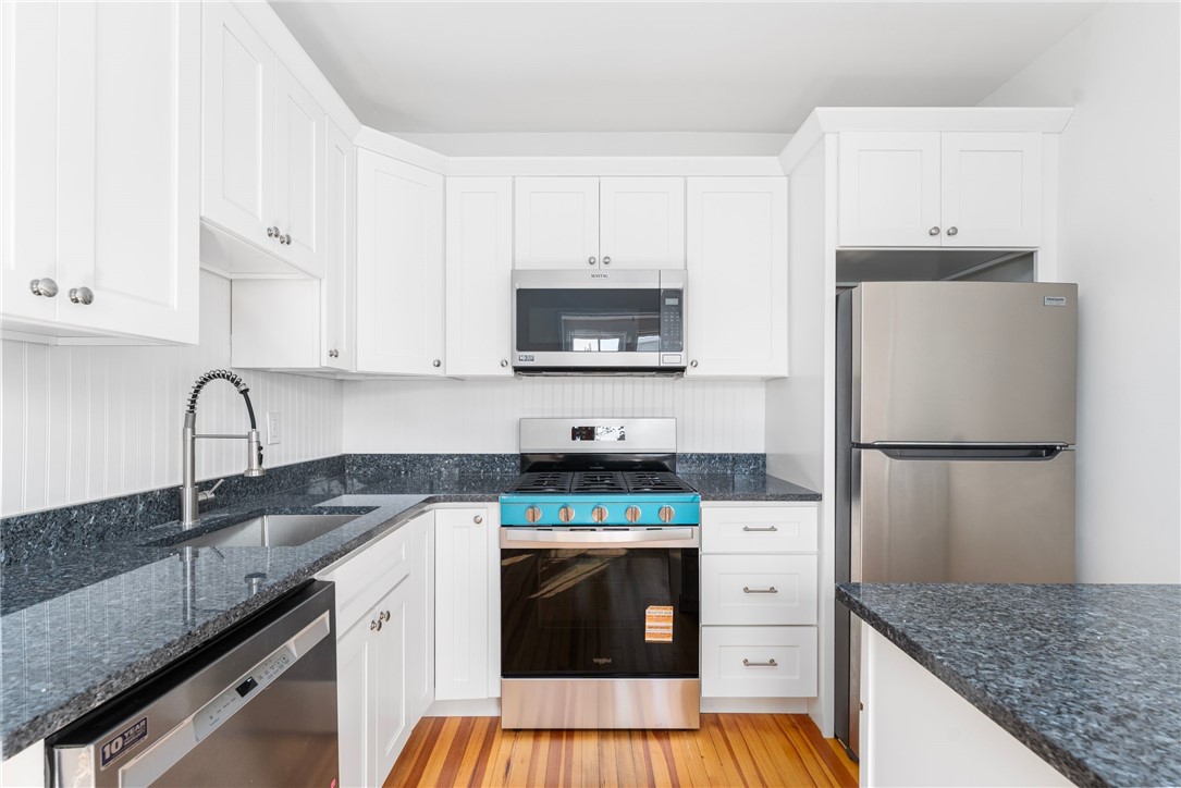 43 Chapin Avenue, Unit 5 Providence, RI 02909 - Photo 10 of 25