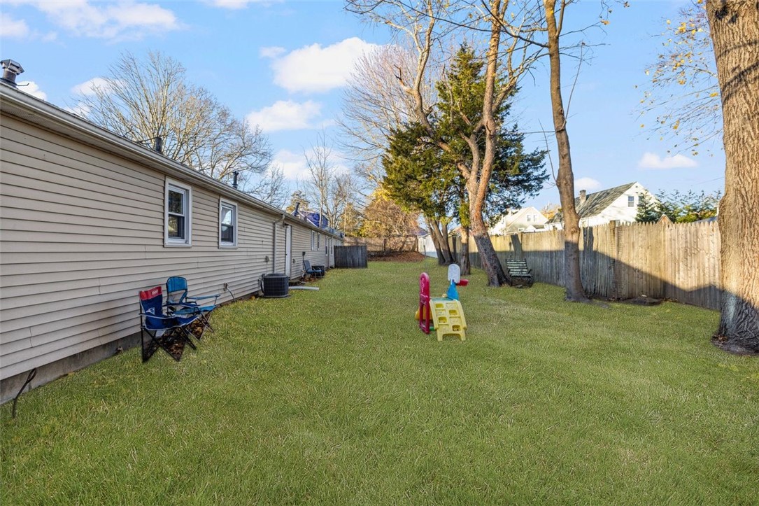 107 Keystone Drive, Unit 116 Warwick, RI 02889 - Photo 18 of 24