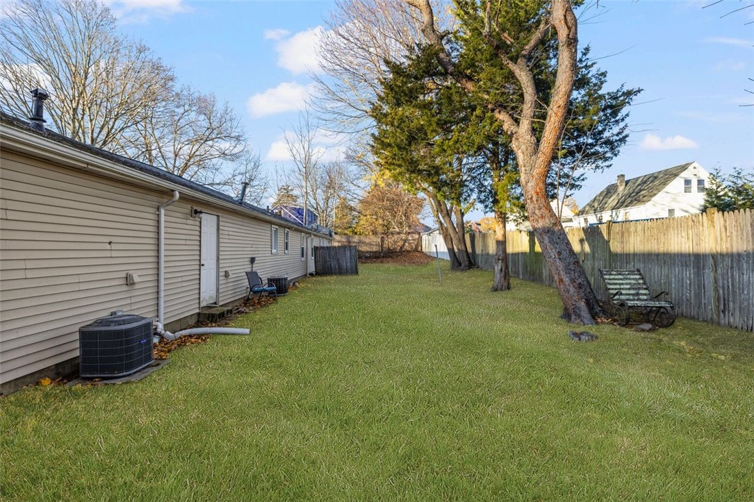 107 Keystone Drive, Unit 116 Warwick, RI 02889 - Photo 20 of 24