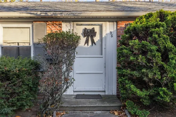 $269,900 | 107 Keystone Drive, Unit 116, Warwick, RI 02889