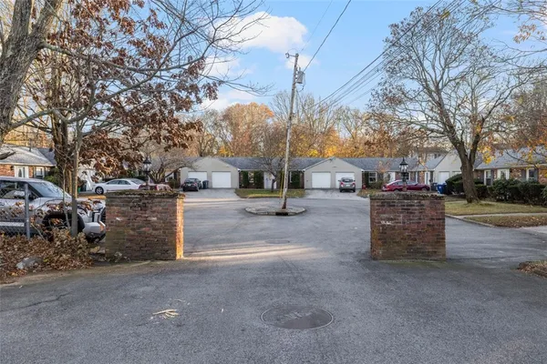 $269,900 | 107 Keystone Drive, Unit 116, Warwick, RI 02889